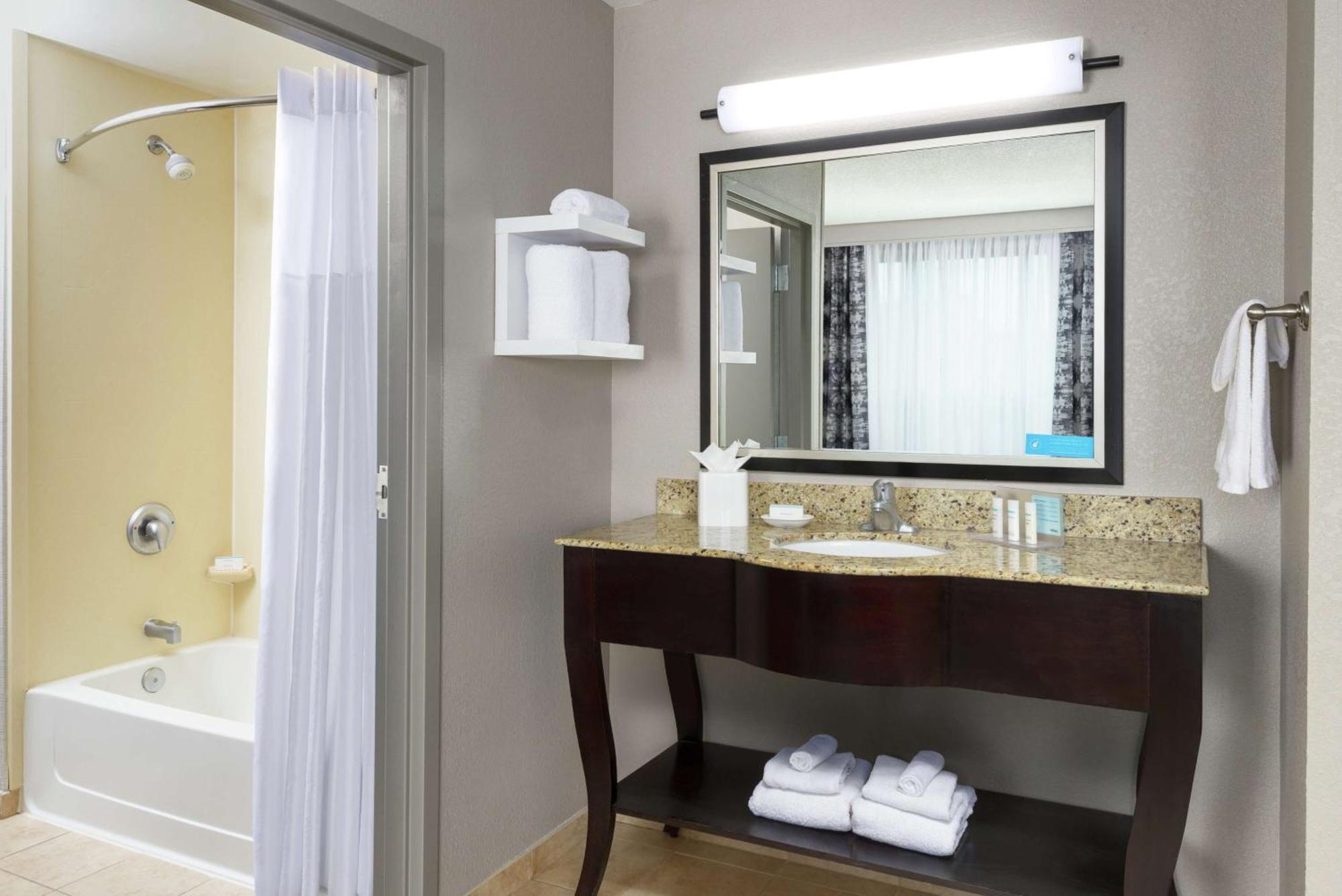 Hampton Inn & Suites National Harbor/Alexandria Area Zewnętrze zdjęcie