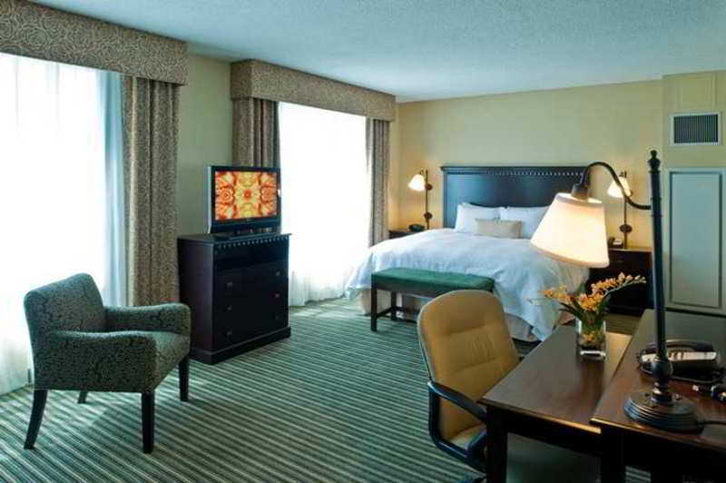 Hampton Inn & Suites National Harbor/Alexandria Area Pokój zdjęcie